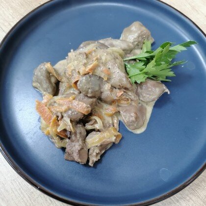 Печень куриная в сливочном соусе