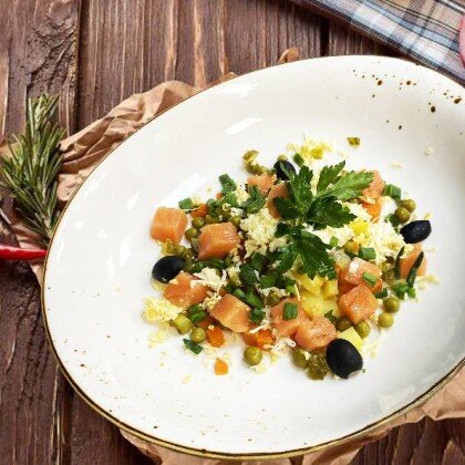 Оливье с семгой