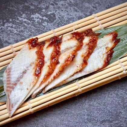 Сащими Копченый угорь