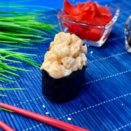 Гункан острый с креветкой