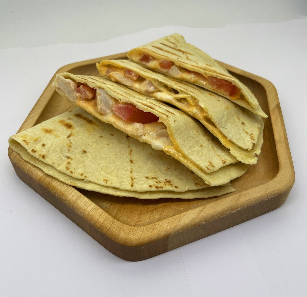 Кесадилья с курицей