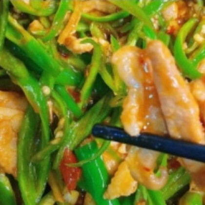 55. Свинина жареная с острым перцем