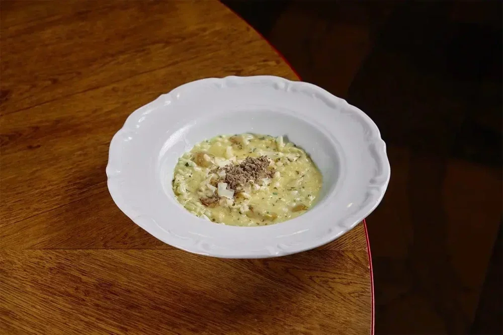 Ризотто с белыми грибами и чёрным трюфелем