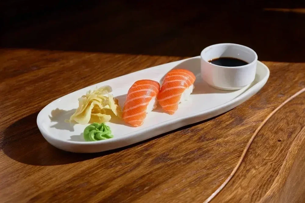 Суши Лосось