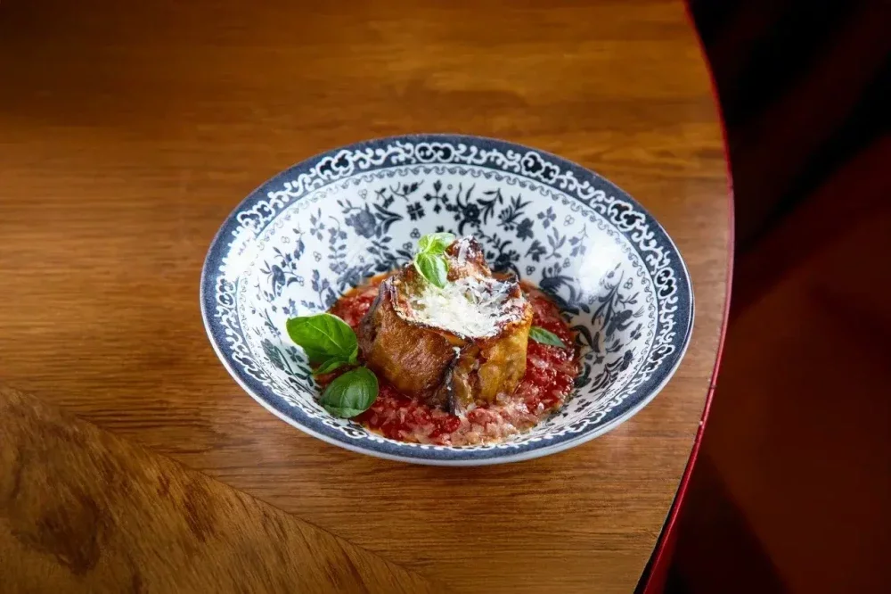 Печёный баклажан с моцареллой