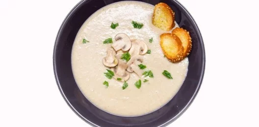 Суп сливочный с курицей и грибами