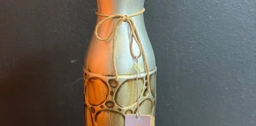 V007