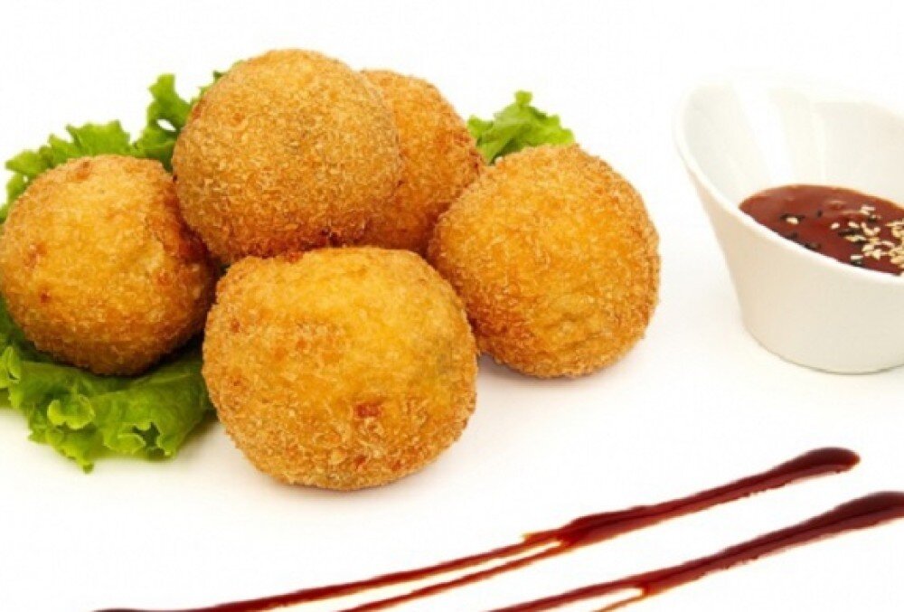 Аранчини с ветчиной и сливочным сыром