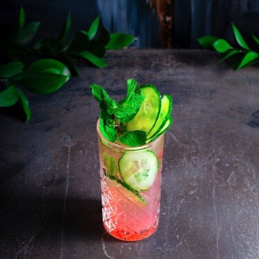 Клубника-Огурец