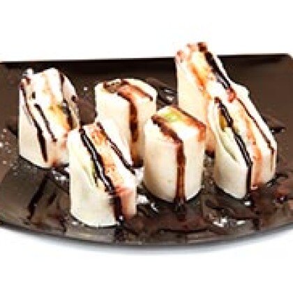 Фруктовый ролл «Филадельфия» с ананасом