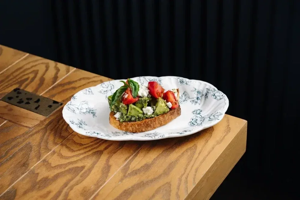 Авокадо-тост