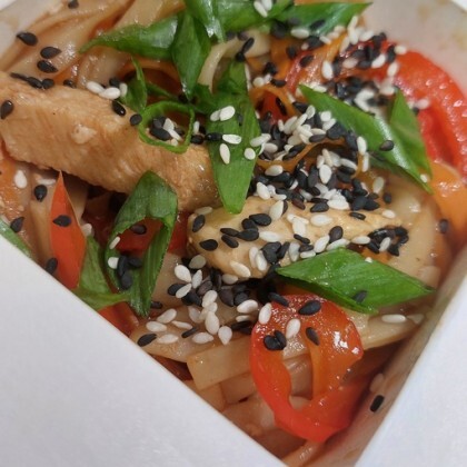 Удон с курицей