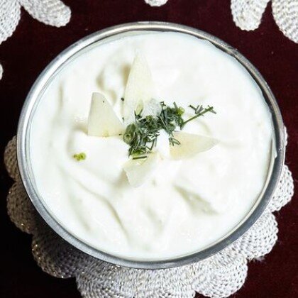 Мацони с чесноком