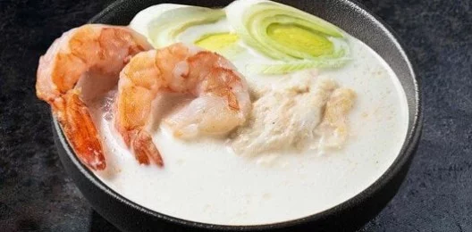 Сливочный суп с креветкой