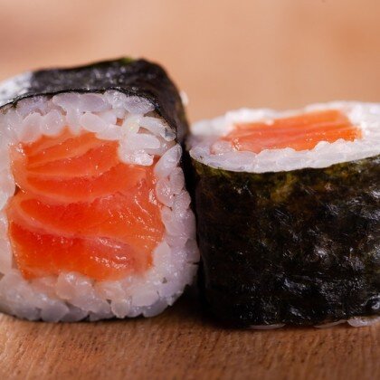 Хосомаки с копченым лососем