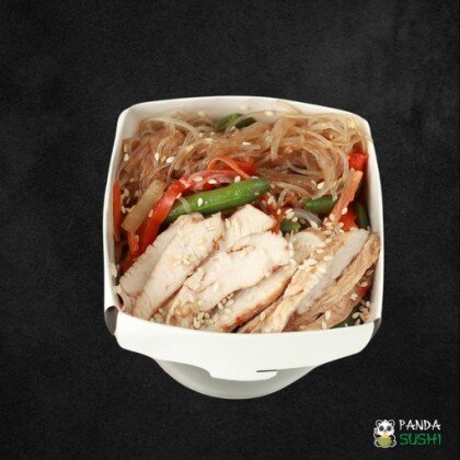 Рисовая лапша ВОК с курицей