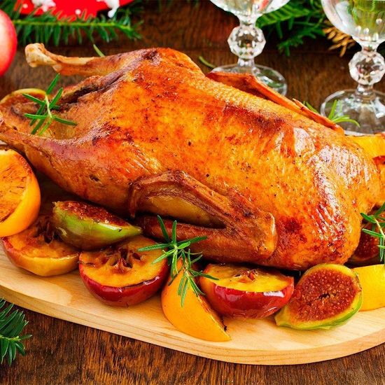 Утка с яблоками