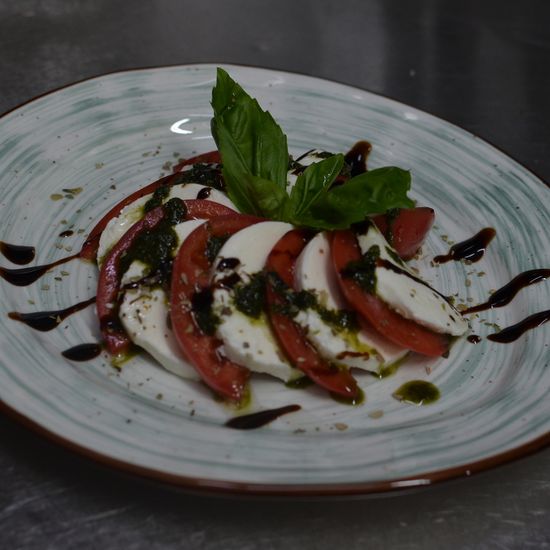 Салат «Капрезе»