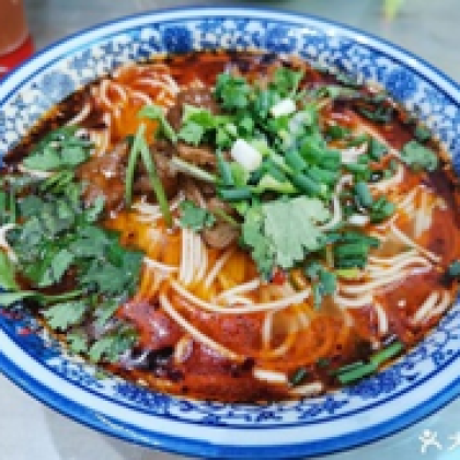 125.Суп с лапшой по Сычуаньски 四川麻辣面