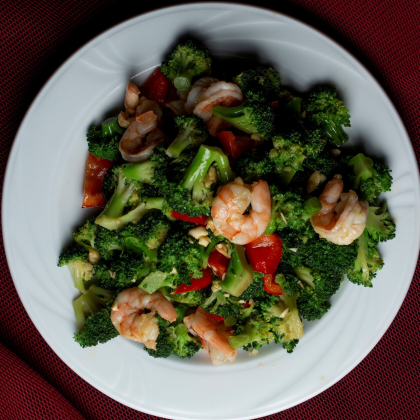 6. Салат Брокколи с креветками 虾仁拌西蓝花