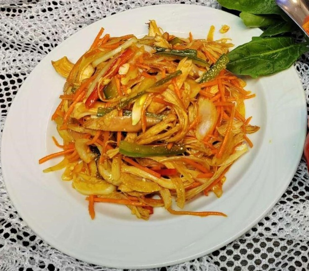 12.Куриная грудка с овощами 巧拌鸡丝
