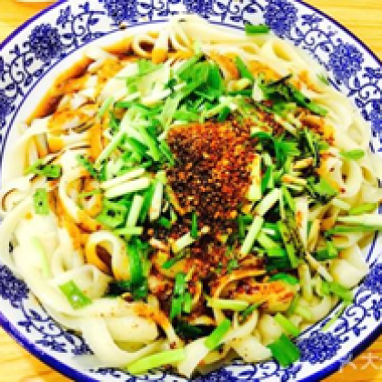 126.Лапша жареная 油泼面