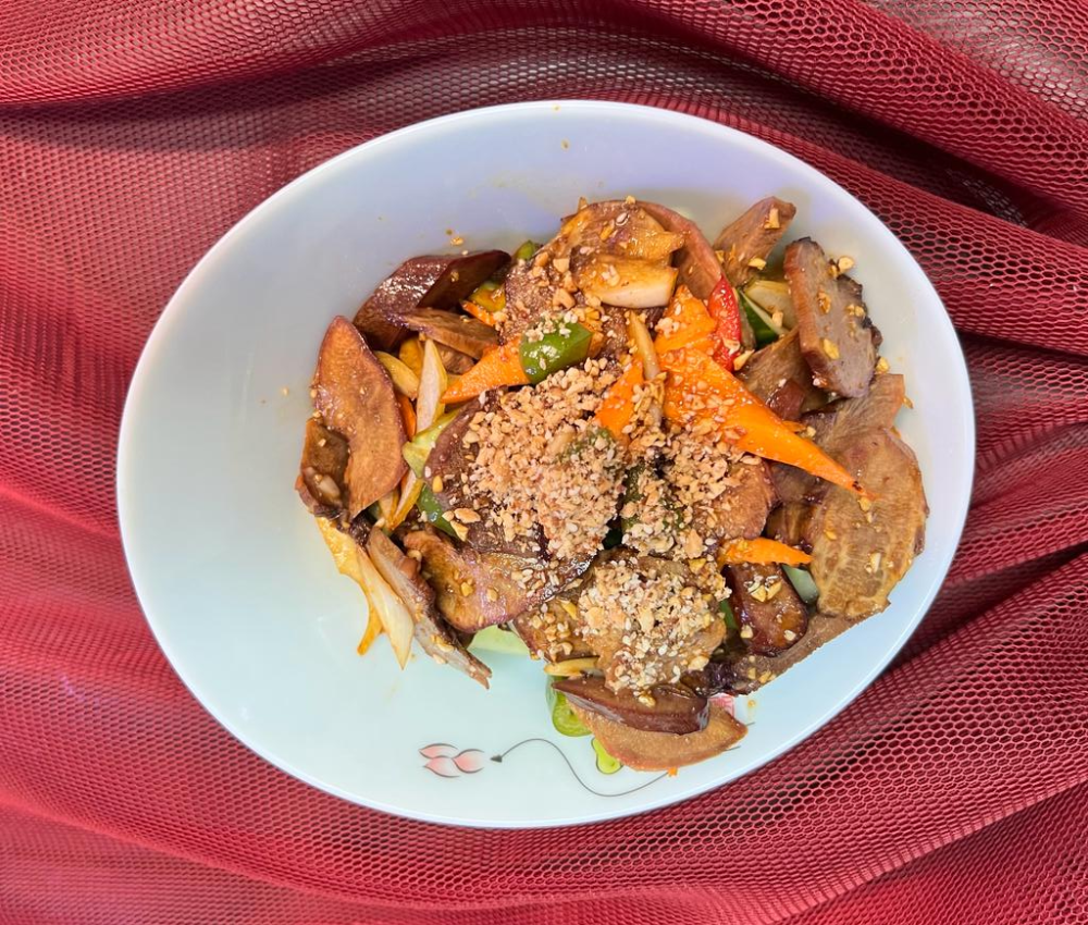 18.Язык говяжий с кунжутом 香辣口条