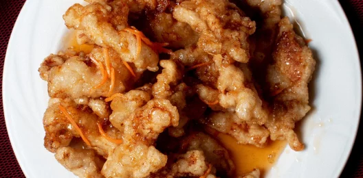 31.Мясо(свинина) в кисло-сладком соусе 锅包肉