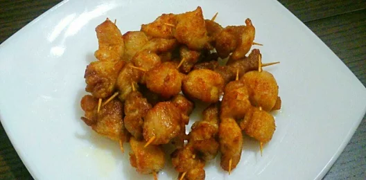37.Свинина на шпажке 牙签肉
