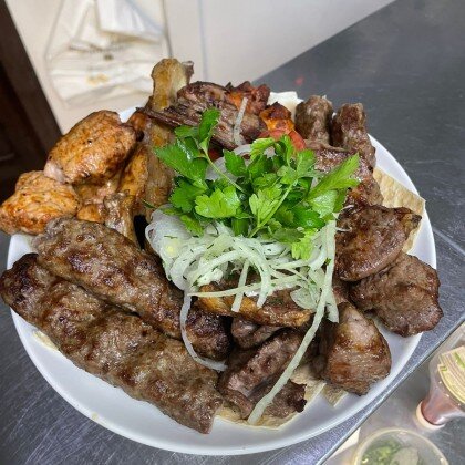 Ассорти шашлыков с южных окраин  8-10 персон