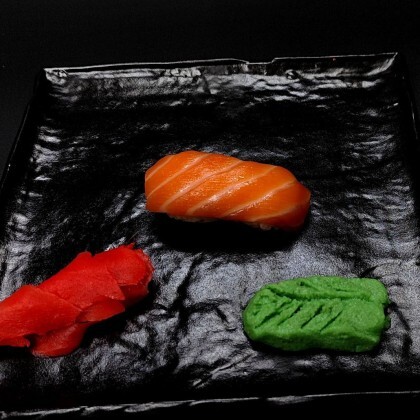 Сяке нигири