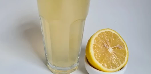 Морс лимонный