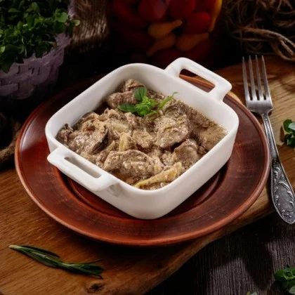 Печень куриная нежная в сметанном соусе