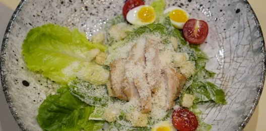 Цезарь с куриной грудкой