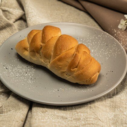 Пирог с сосиской