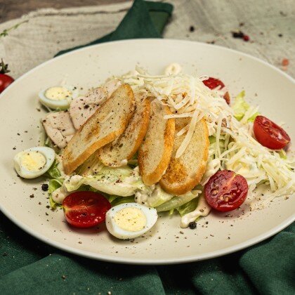 Цезарь с курицей