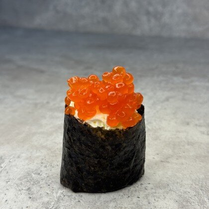 Гункан с икрой