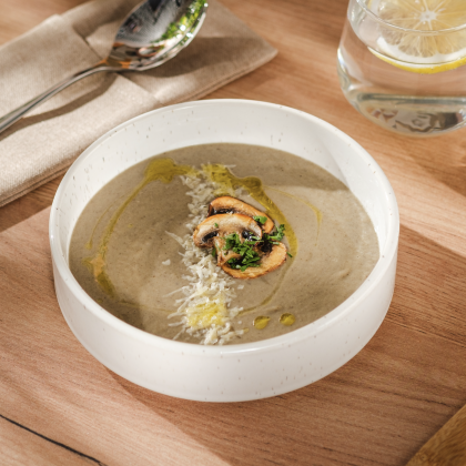 Грибной крем-суп с трюфельным маслом и пармезаном