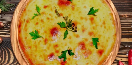 Пирог с ветчиной и сыром