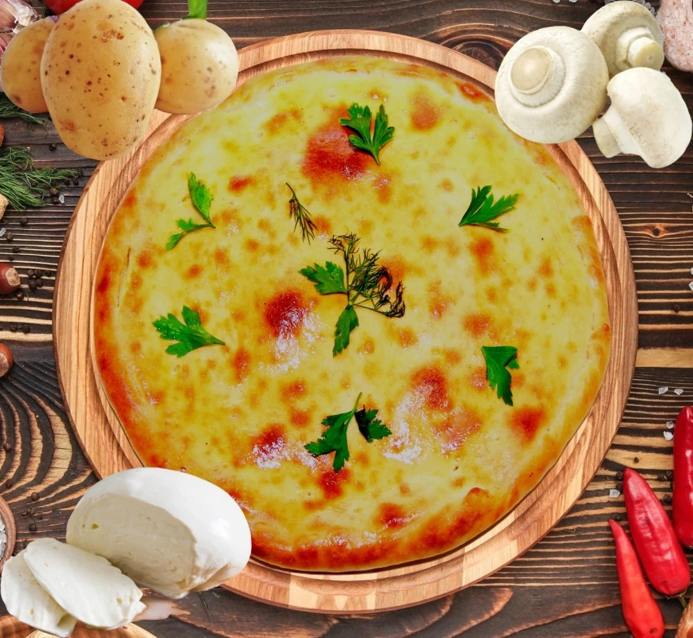 Пирог с картофелем, курицей и грибами