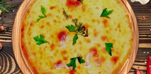 Пирог с фаршем и грибами