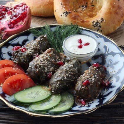 Долма со сметаной