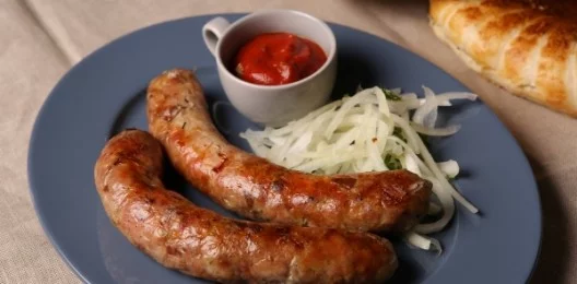Колбаски свиные