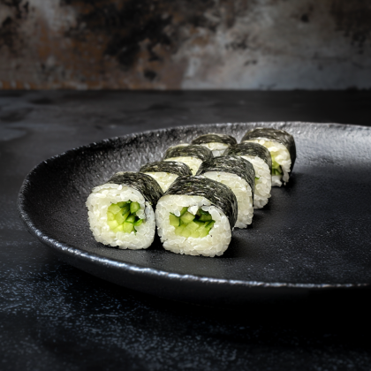 Ролл с огурцом