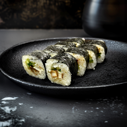 Ролл с угрем