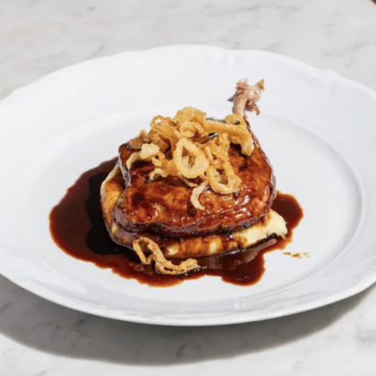 Утиная ножка конфи с картофельным пюре