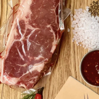 Большой стейк Нью-Йорк BBQ