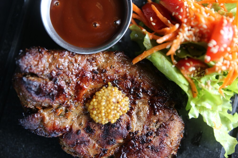 Стейк из свинины