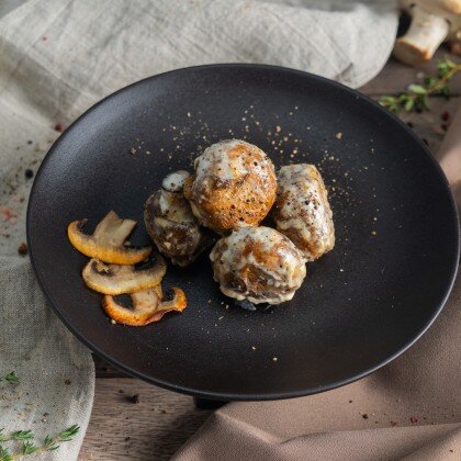 Шампиньоны запеченные в соусе