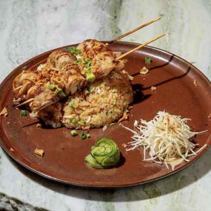 Жареный рис с курицей